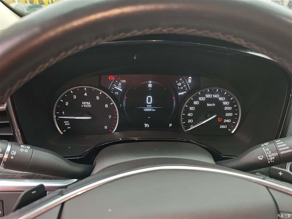 Cadillac XT5, 2018 8