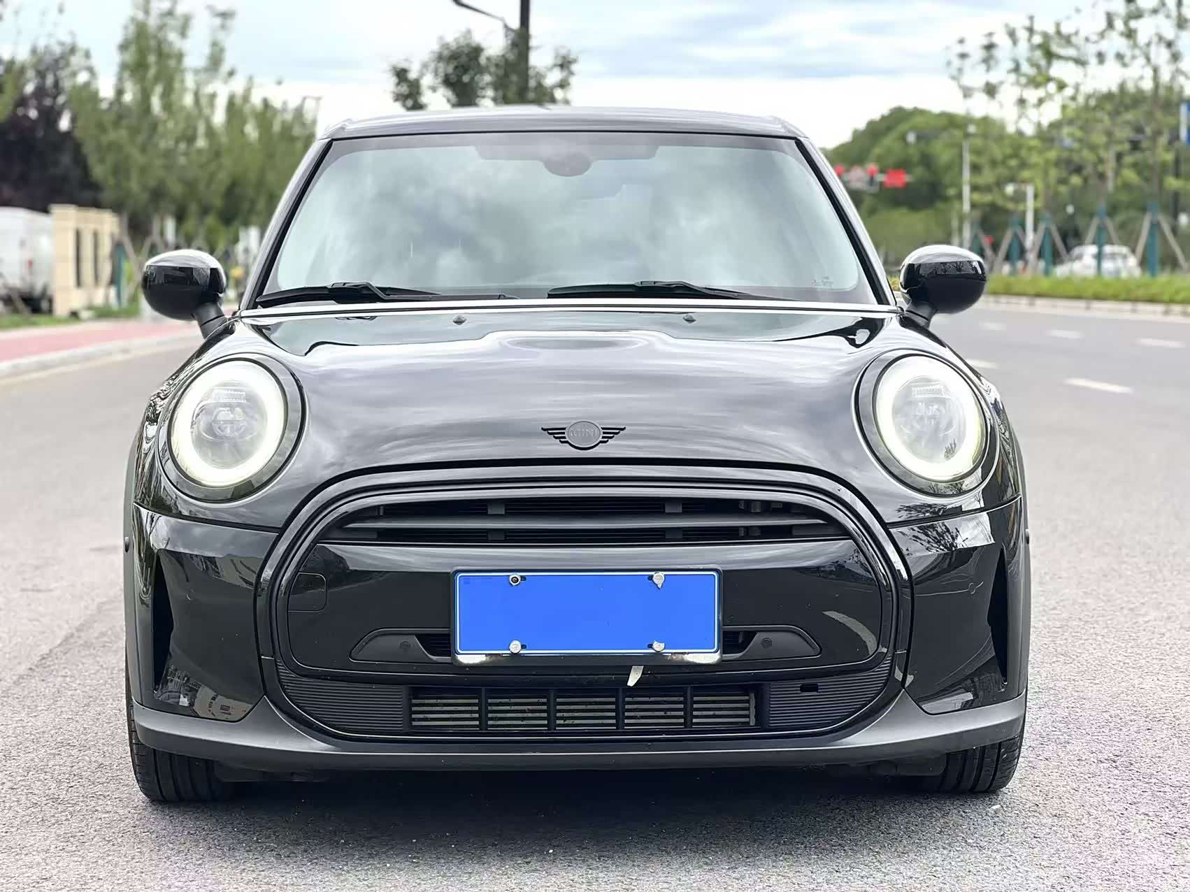 Mini Cooper, 2022 2