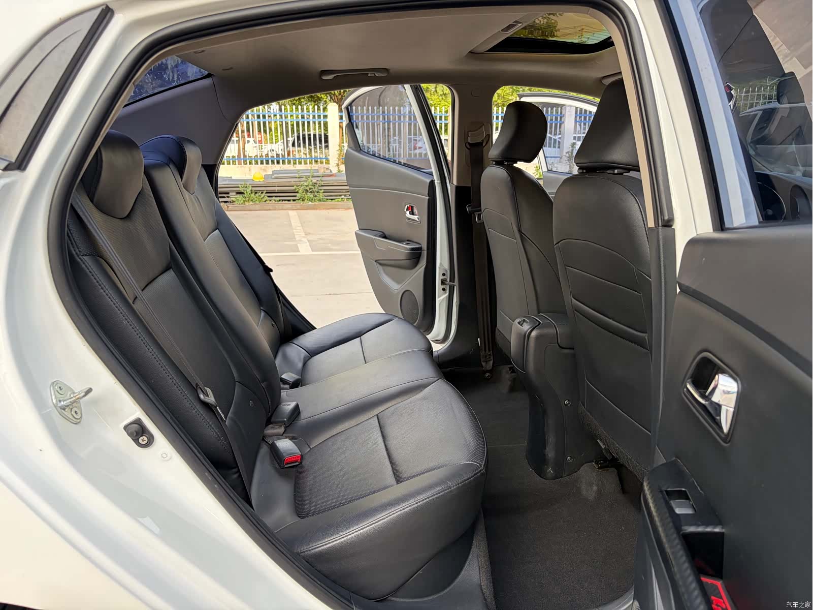 Kia K2, 2014 14