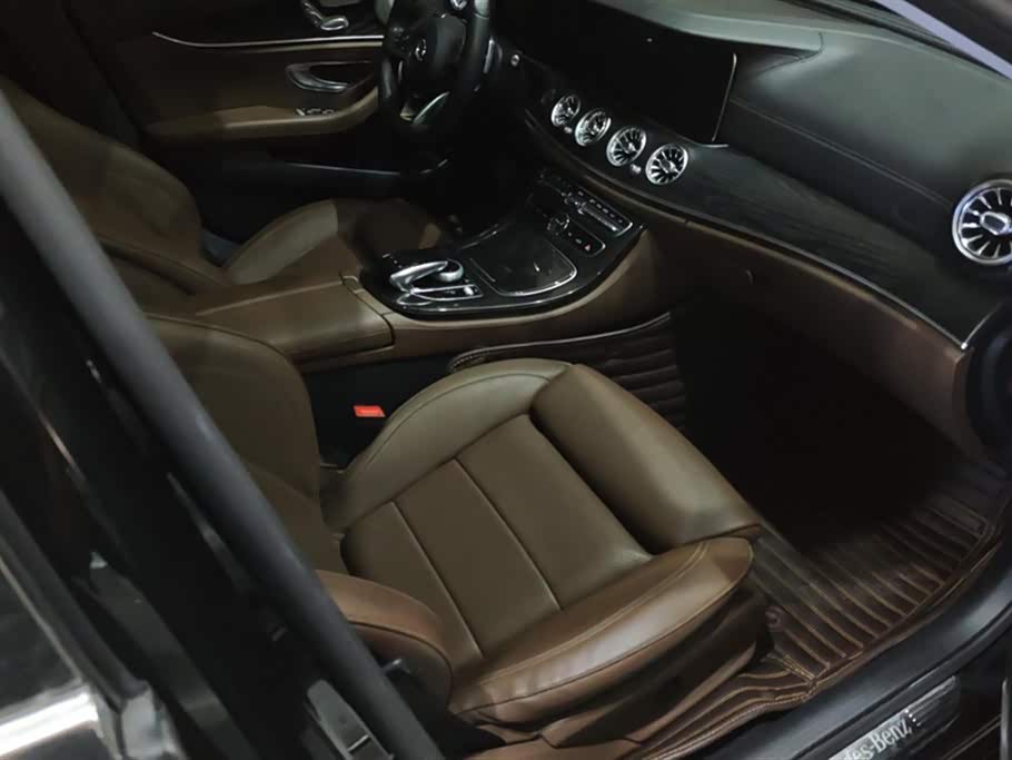 Mercedes-Benz E-class Mercedes-Benz E-class