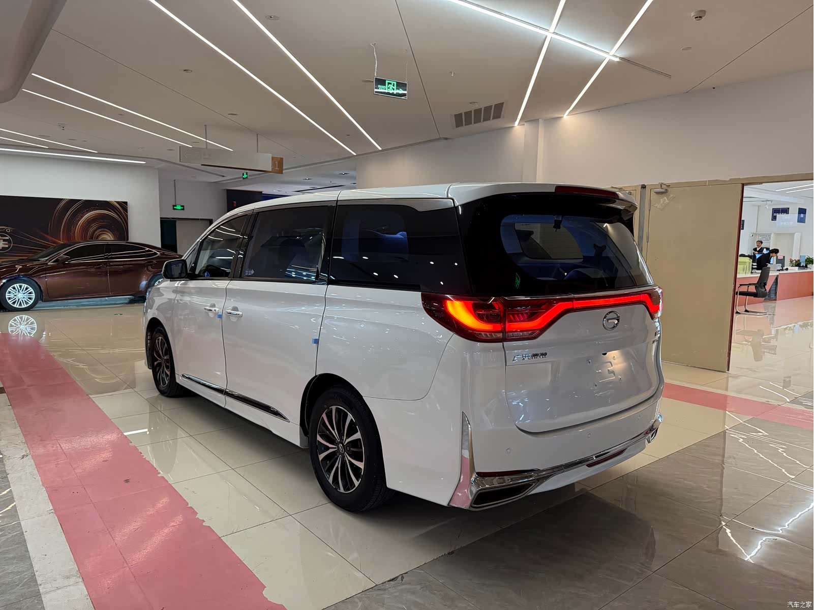 Trumpchi M8, 2022 19