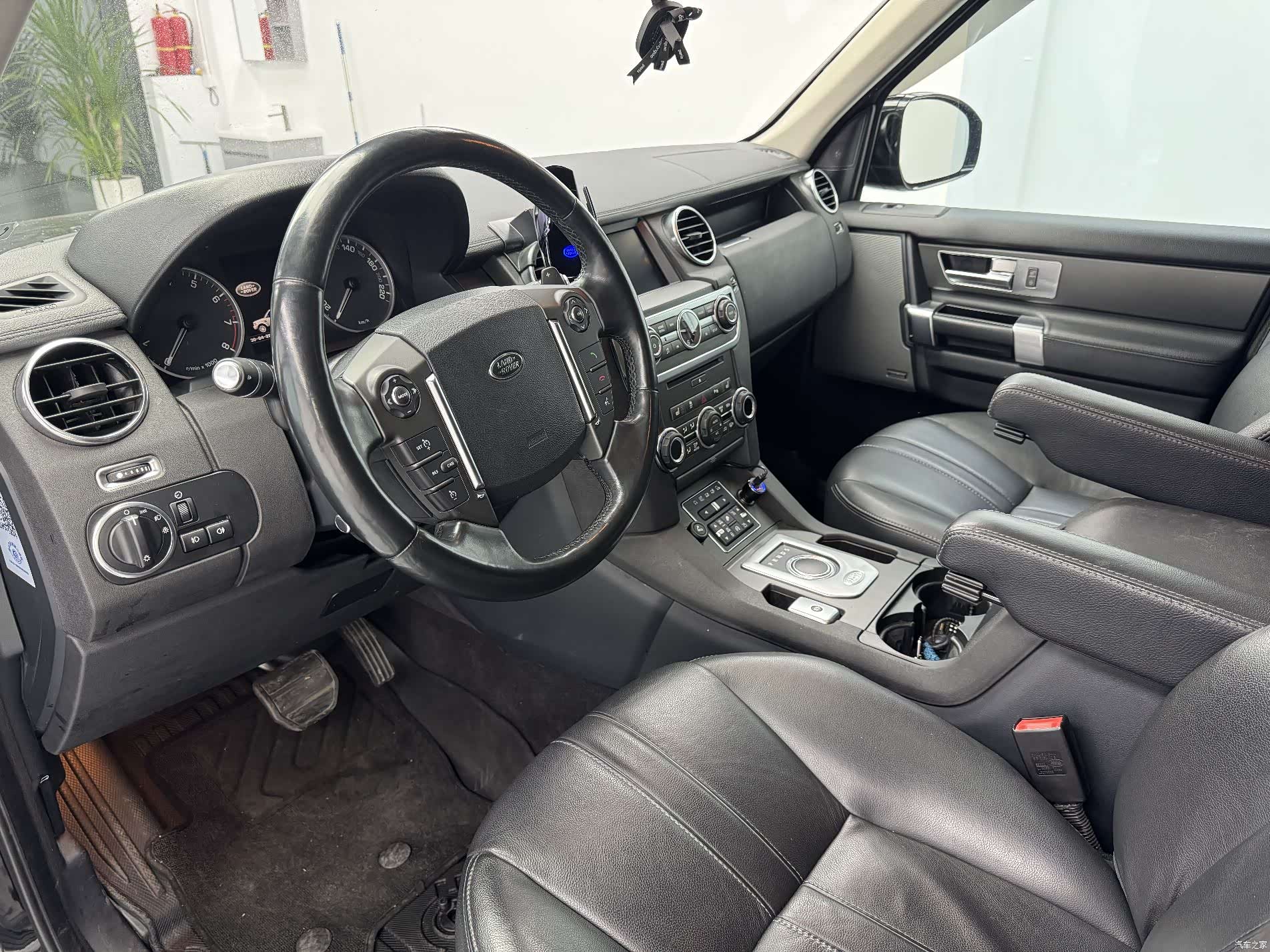 Land Rover Discovery, 2016 8
