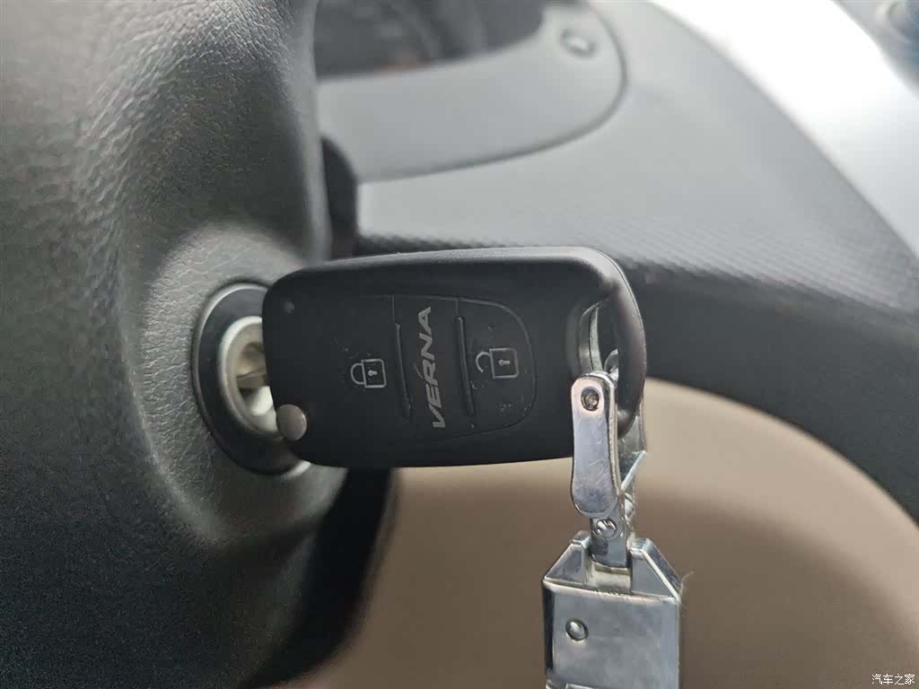 Hyundai GLS, 2014 9