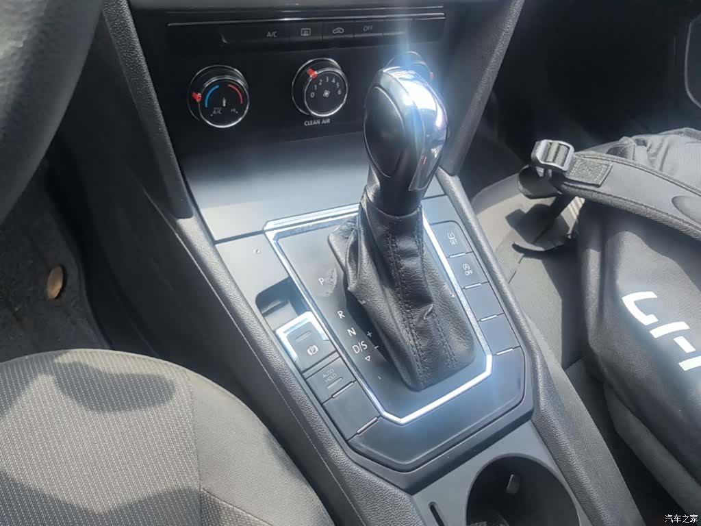 Volkswagen Lamando, 2017 14