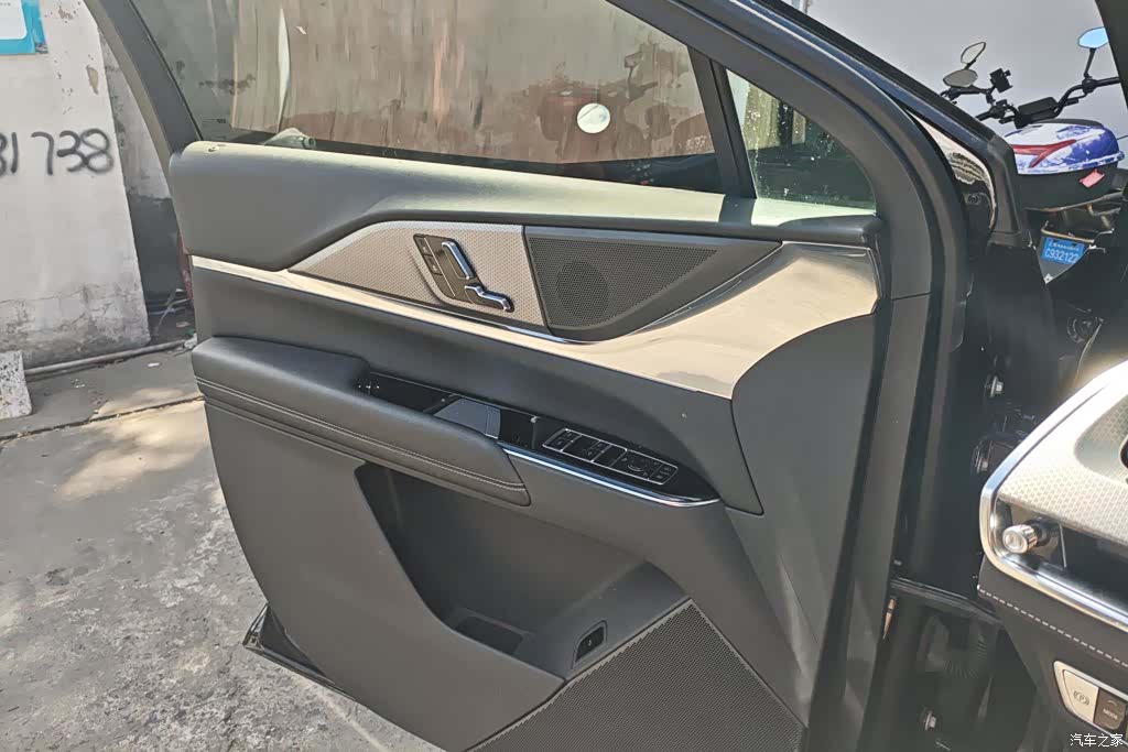 Cadillac XT5, 2024 7