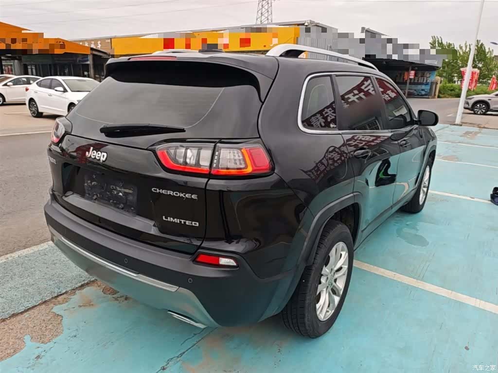 Jeep Cherokee, 2019 7