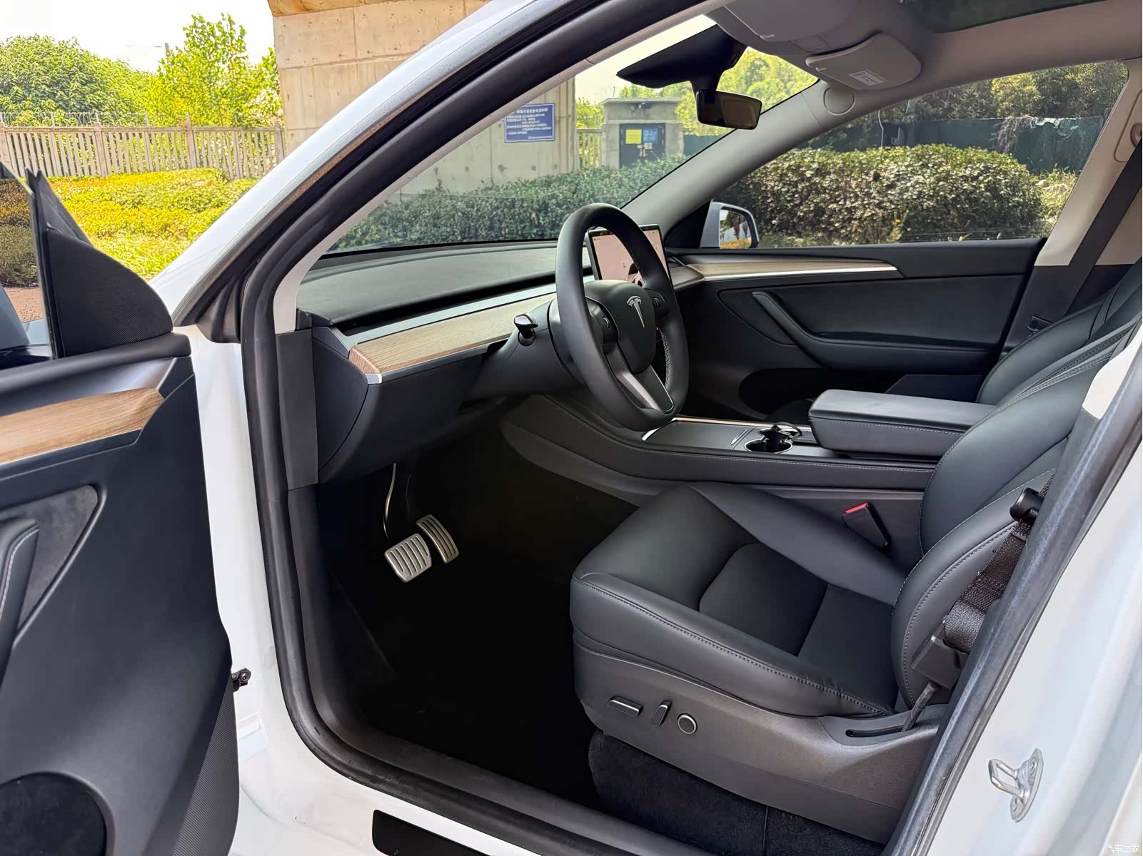 Tesla Model Y, 2023 8