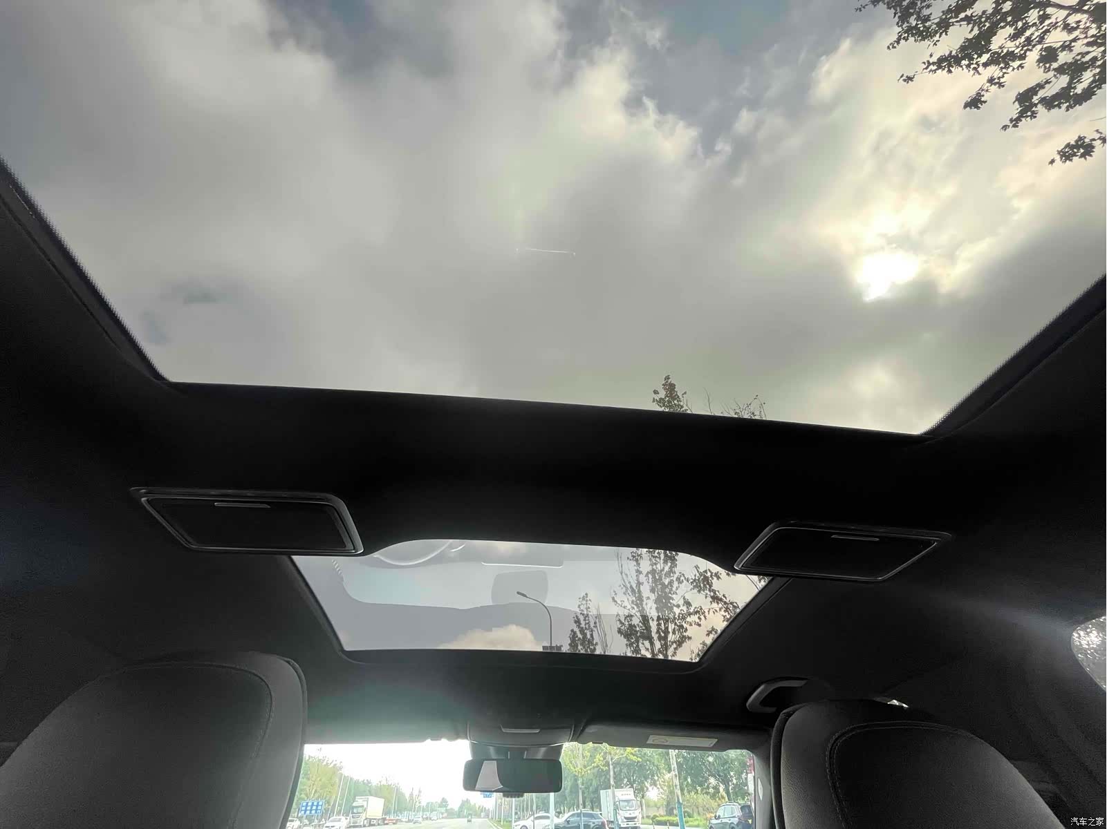 Mercedes-Benz GLC, 2022 15
