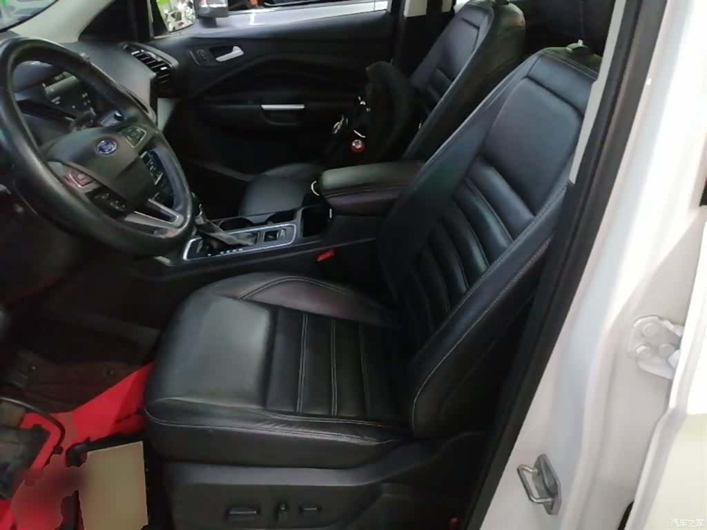 Ford Kuga, 2017 15