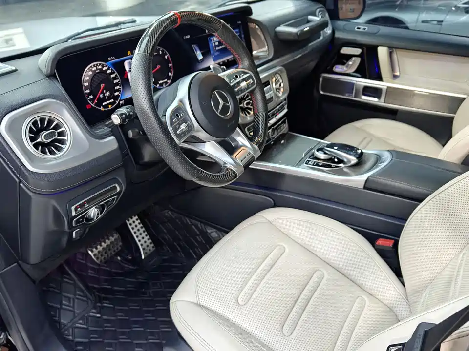 Mercedes-Benz G-class