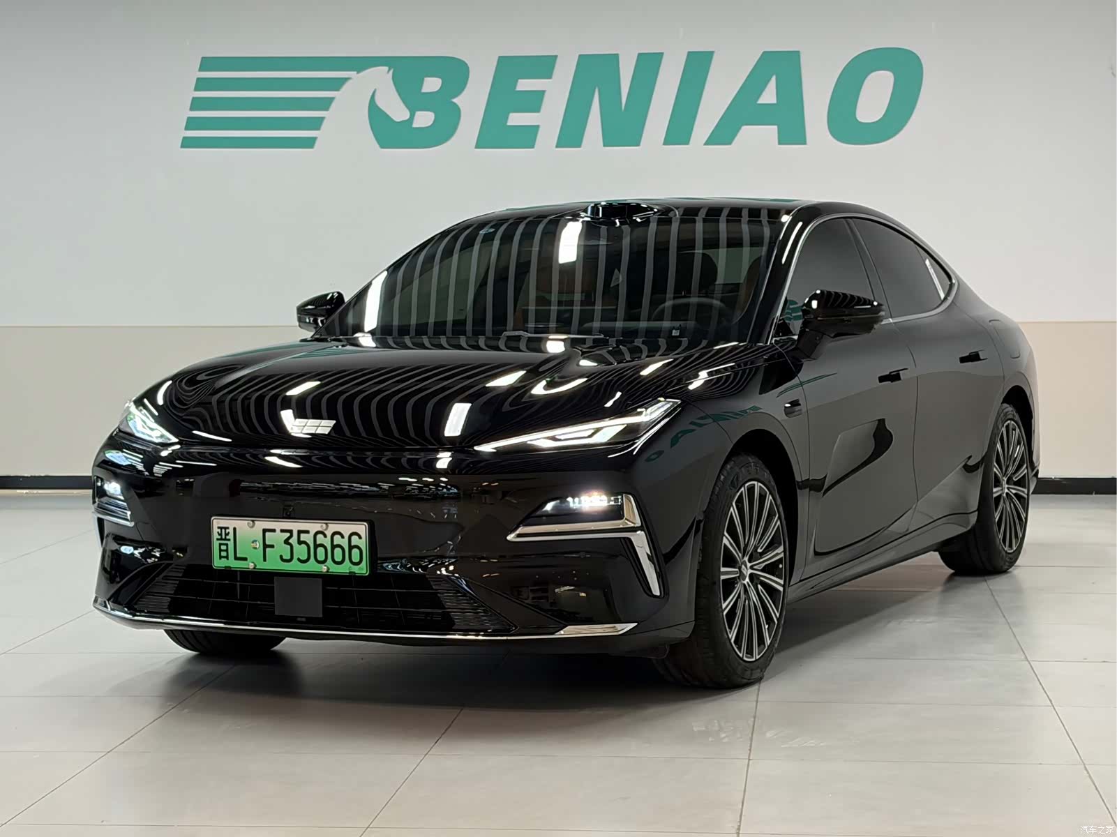 Geely 8, 2026 1