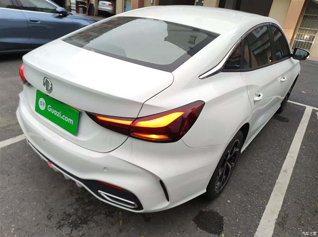 MG MG5, 2025 7