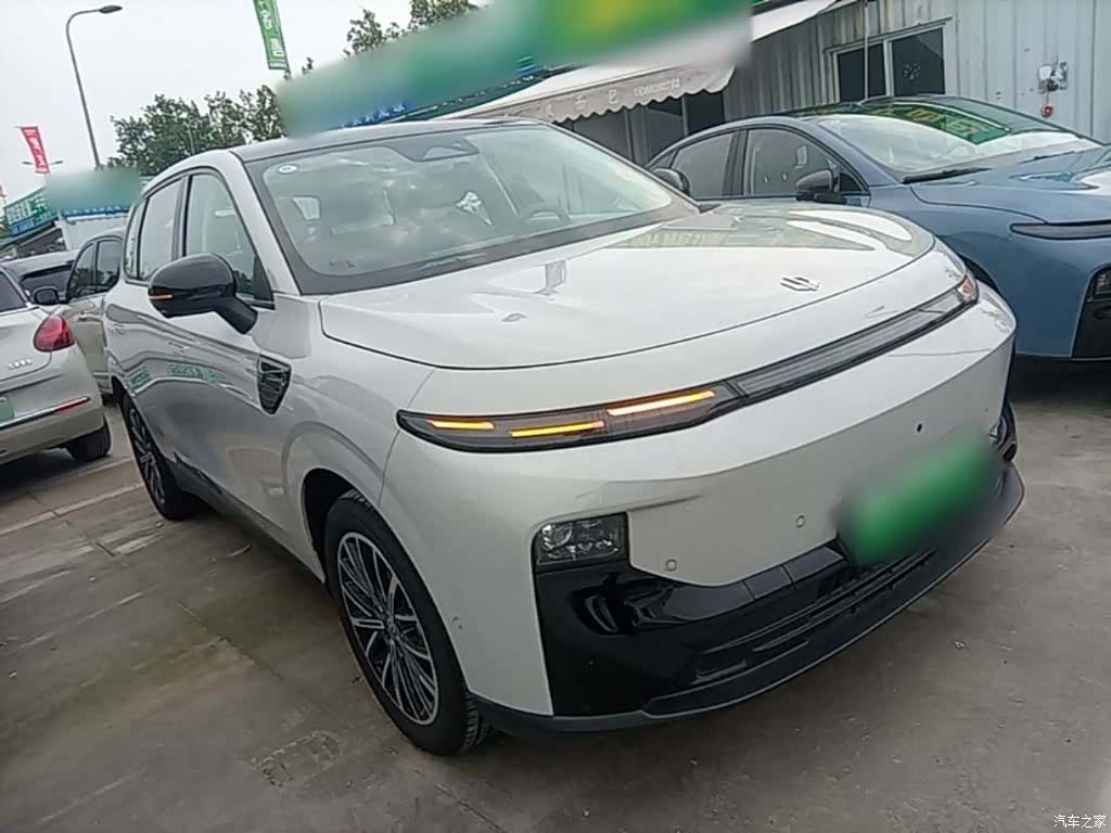 Leapmotor B10, 2025 4