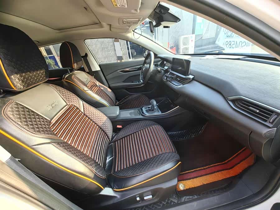 Dongfeng Aeolus Yixuan 2019, фото 12