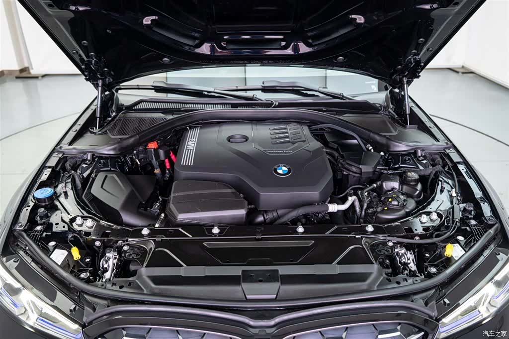 BMW 3 Series, 2023 8