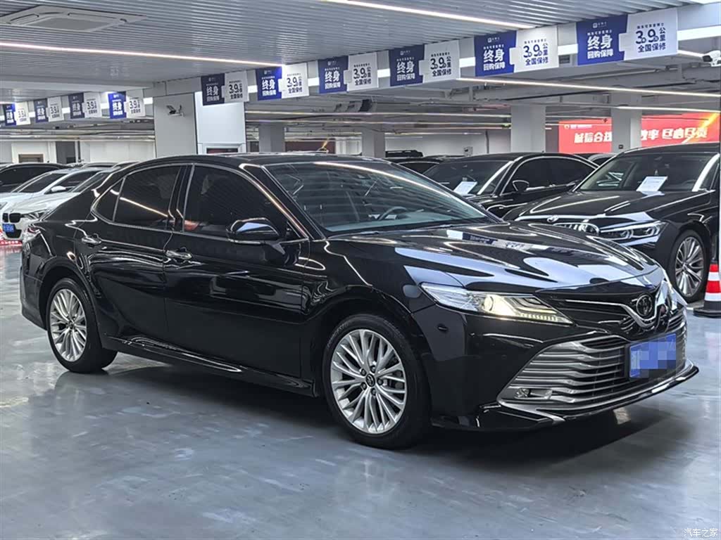Toyota Camry, 2020 3
