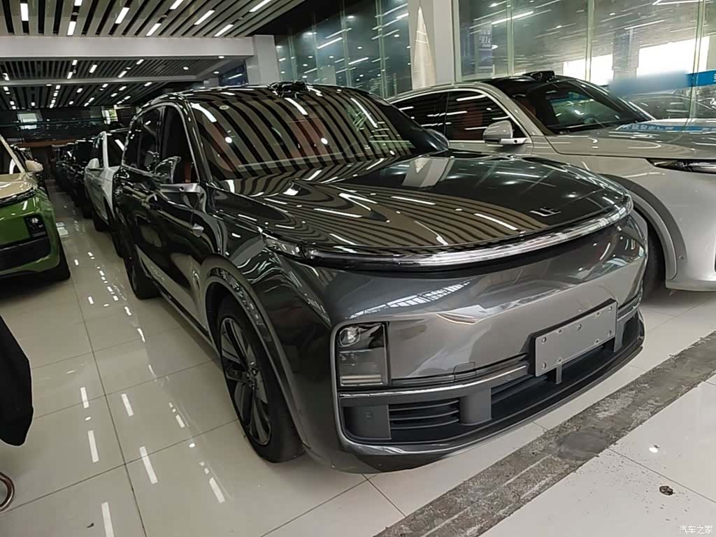 Li Auto L9, 2023 4