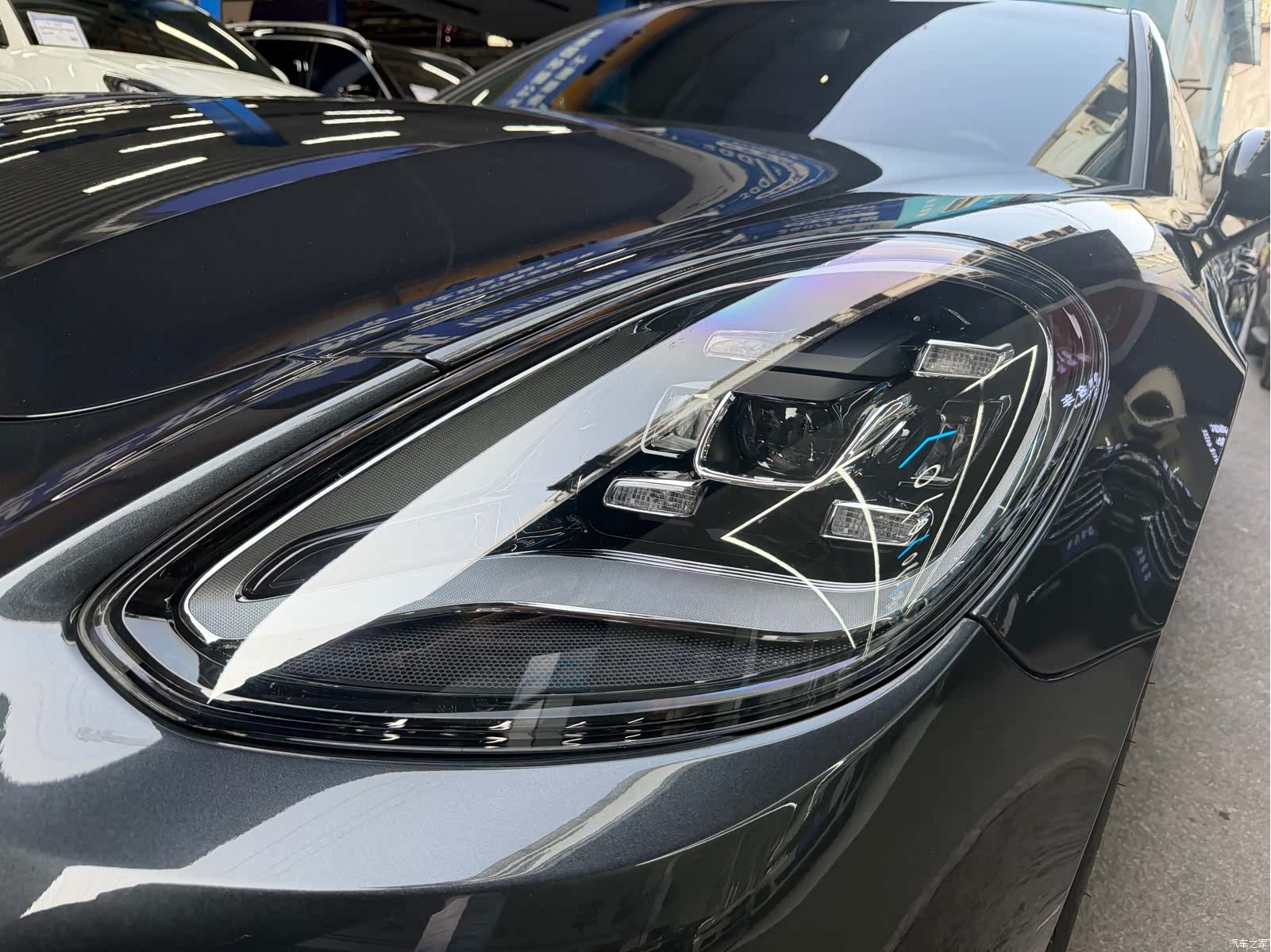 Porsche Panamera, 2022 4