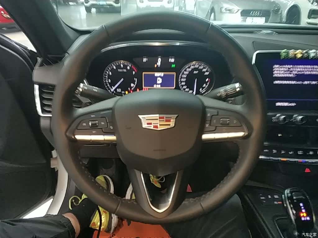 Cadillac CT5, 2021 11