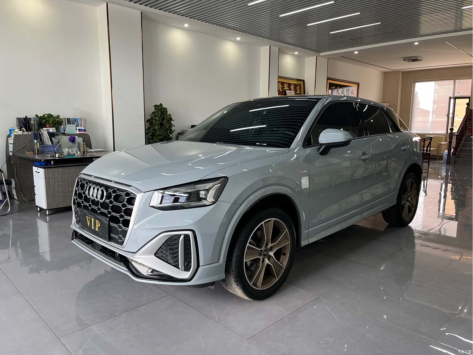 Audi Q2L, 2022 1
