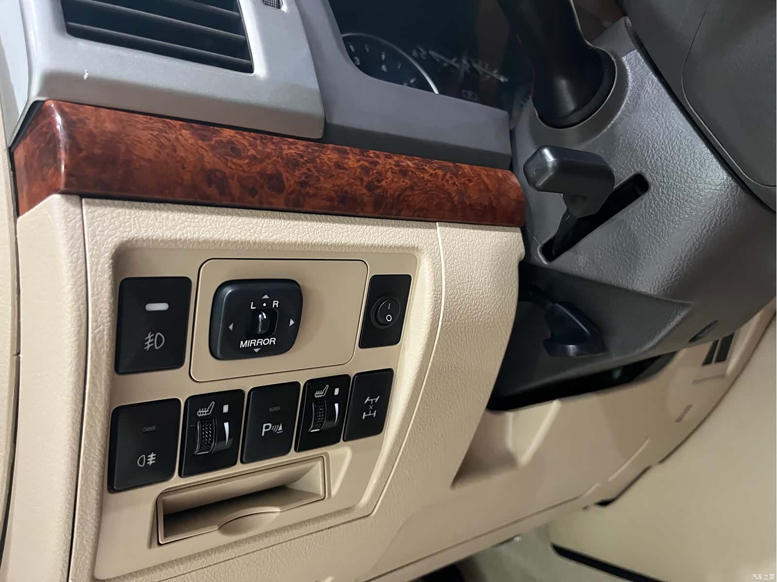 Toyota Land Cruiser, 2015 4
