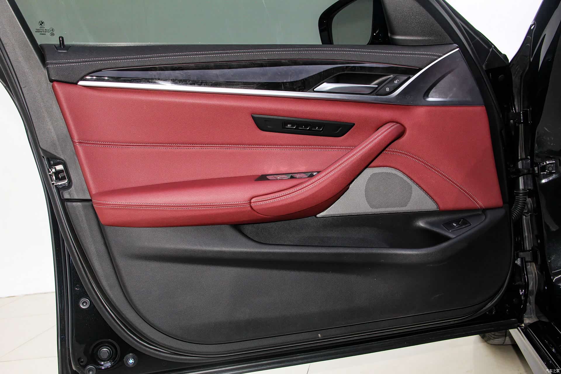 BMW 5 Series, 2023 29