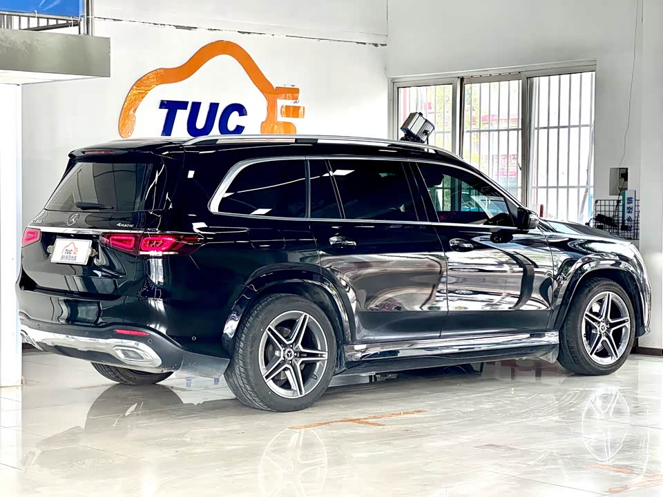 Mercedes-Benz GLS Mercedes-Benz GLS