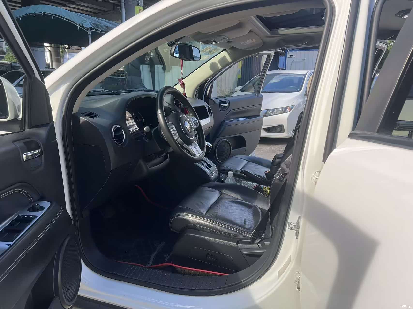 Jeep Compass, 2015 9