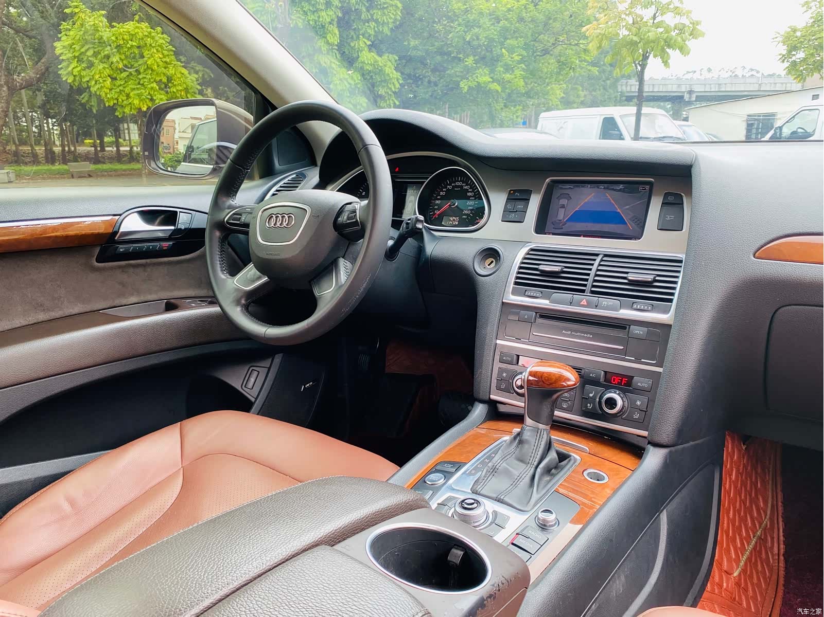 Audi Q7, 2014 12