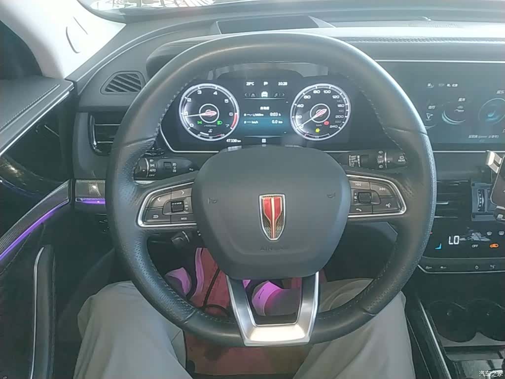 Hongqi HS5, 2022 11