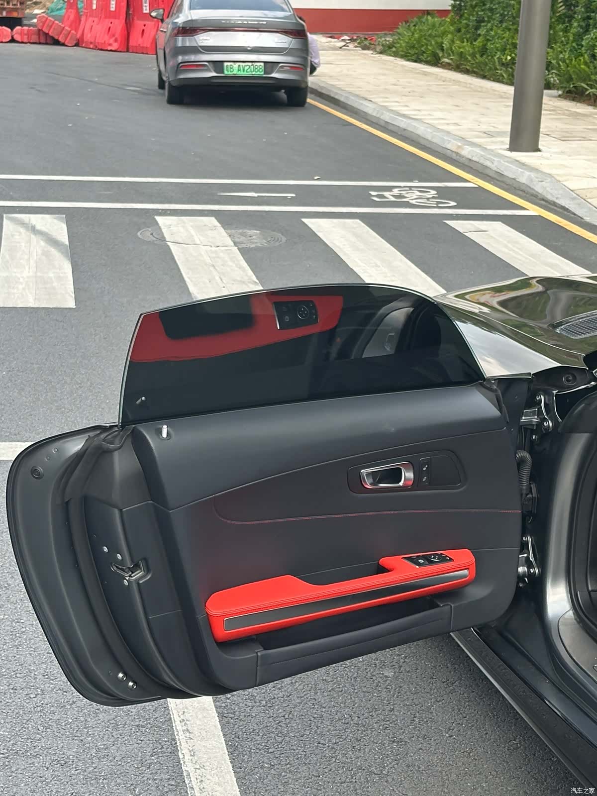 MG AMG, 2022 13