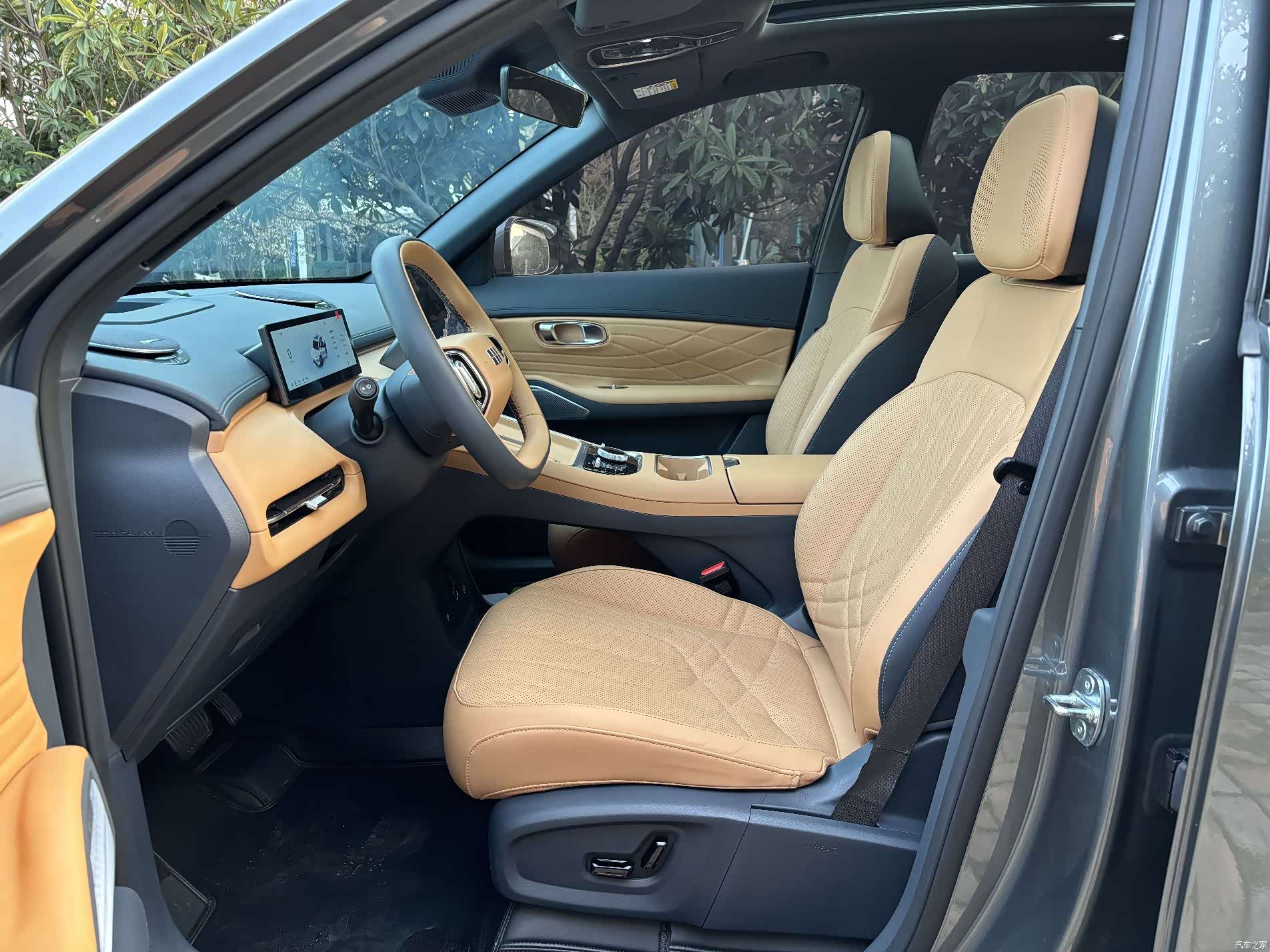 Geely 7, 2025 7