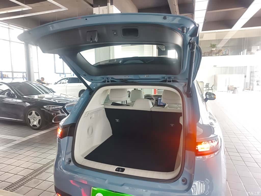 Leapmotor B10, 2025 19