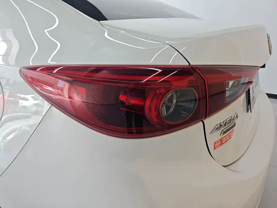Mazda 3 Angkesaila Mazda 3 Angkesaila