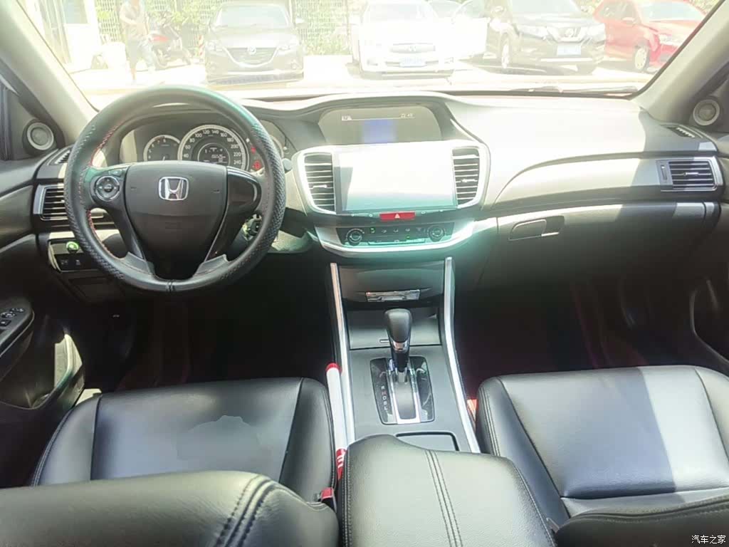 Honda Accord, 2016 10