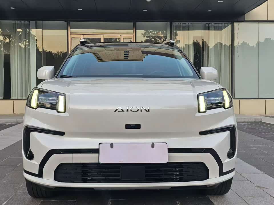 Aion AION V