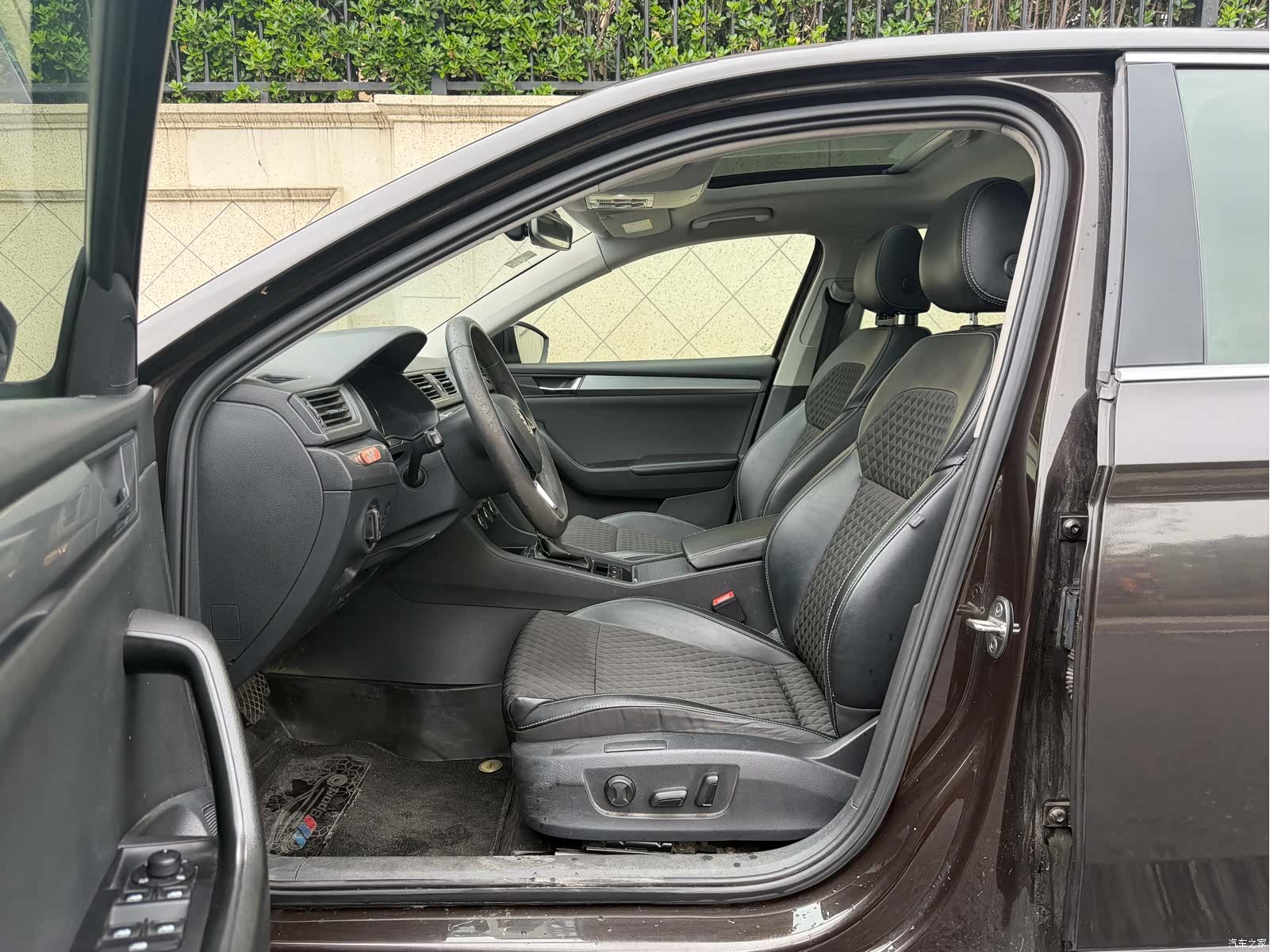 Skoda Superb, 2019 6