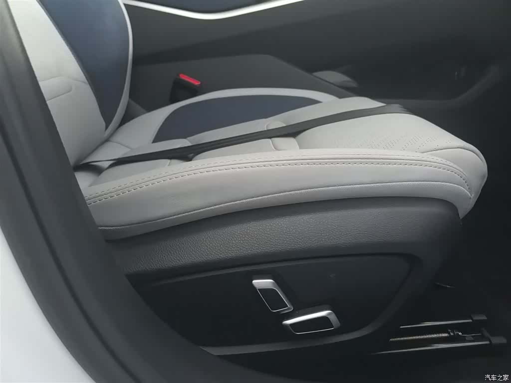 Geely Preface, 2022 3