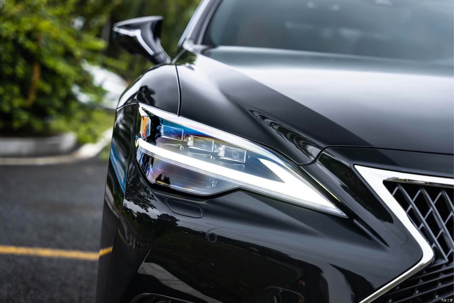 Lexus LS, 2023 6