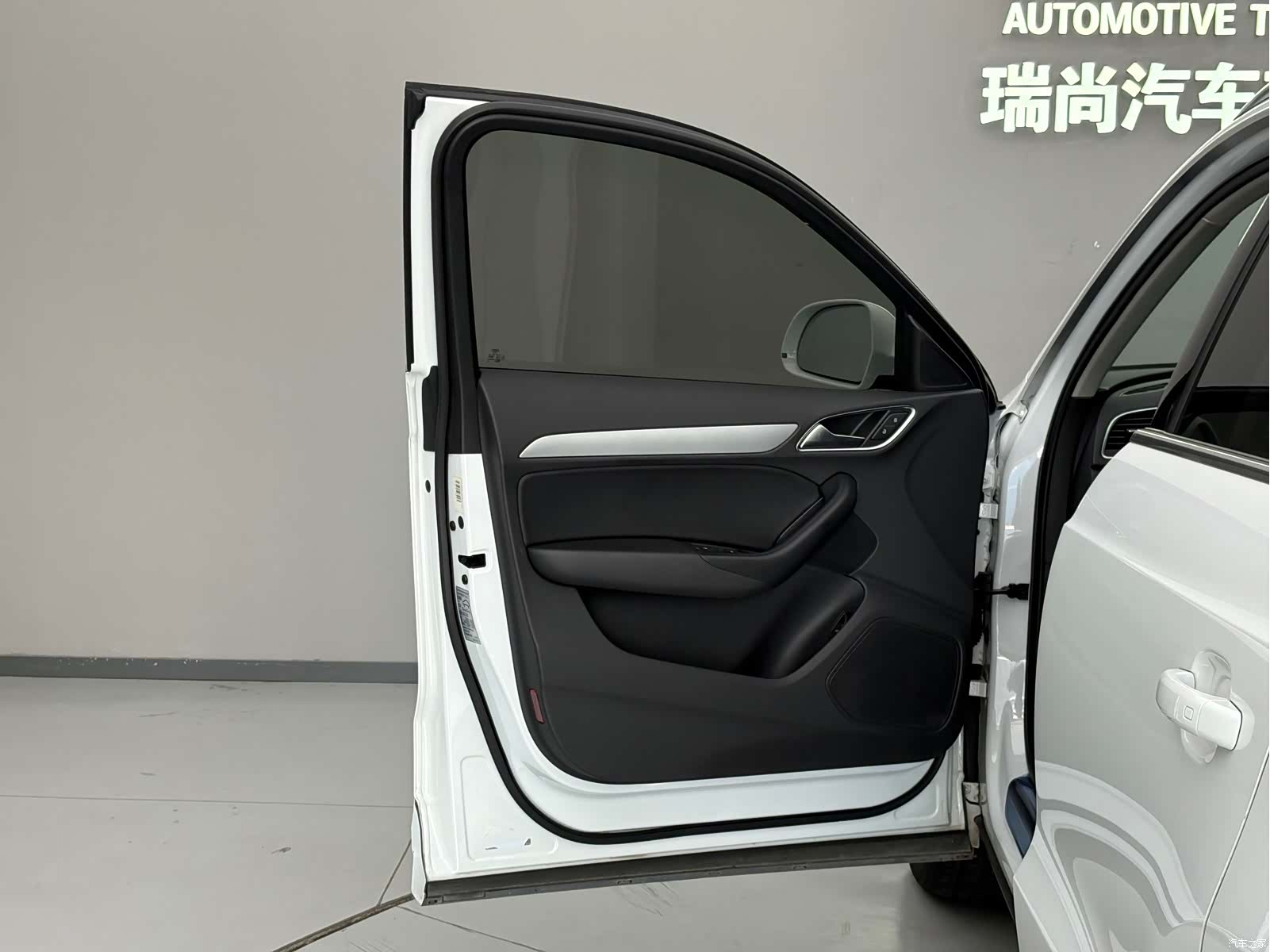 Audi Q3, 2018 7