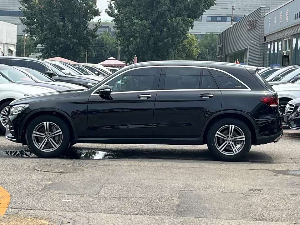 Mercedes-Benz GLC Mercedes-Benz GLC