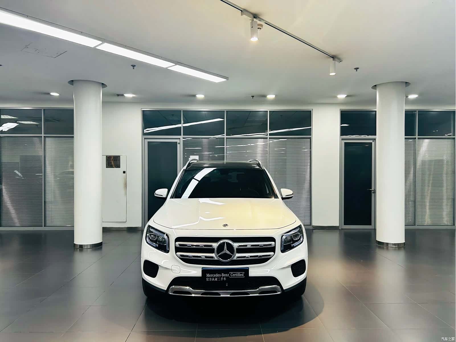 Mercedes-Benz GLB, 2022 2