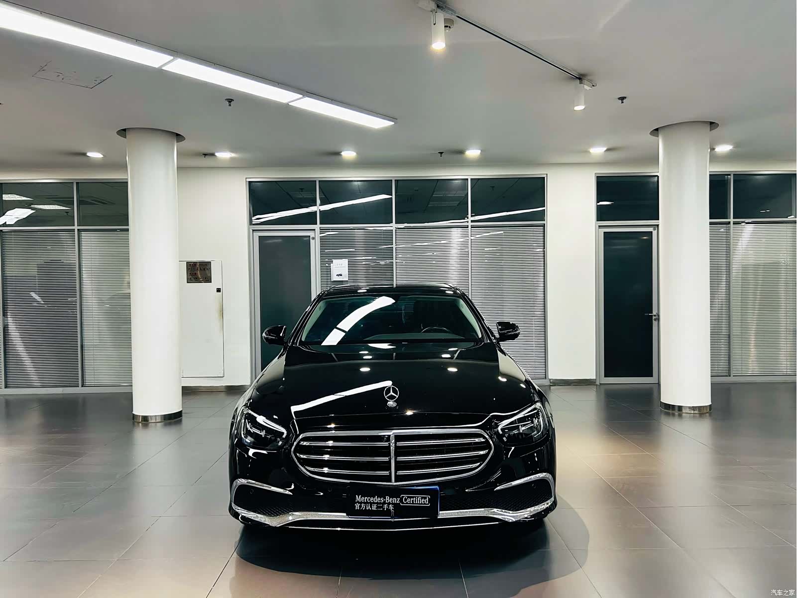 Mercedes-Benz E-Class, 2023 2