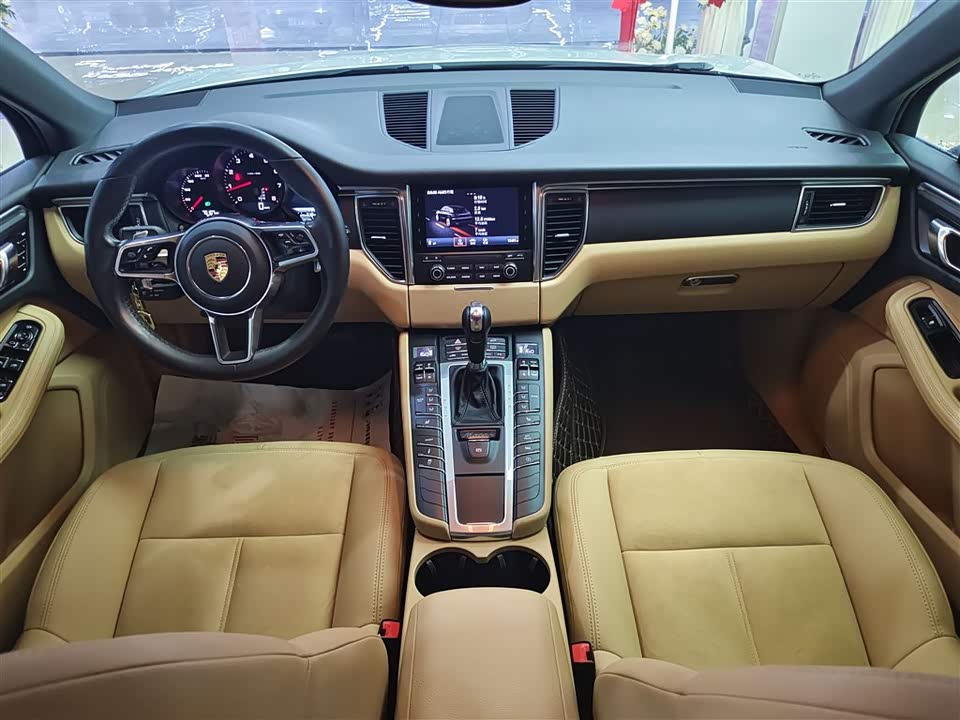 Porsche Macan Porsche Macan