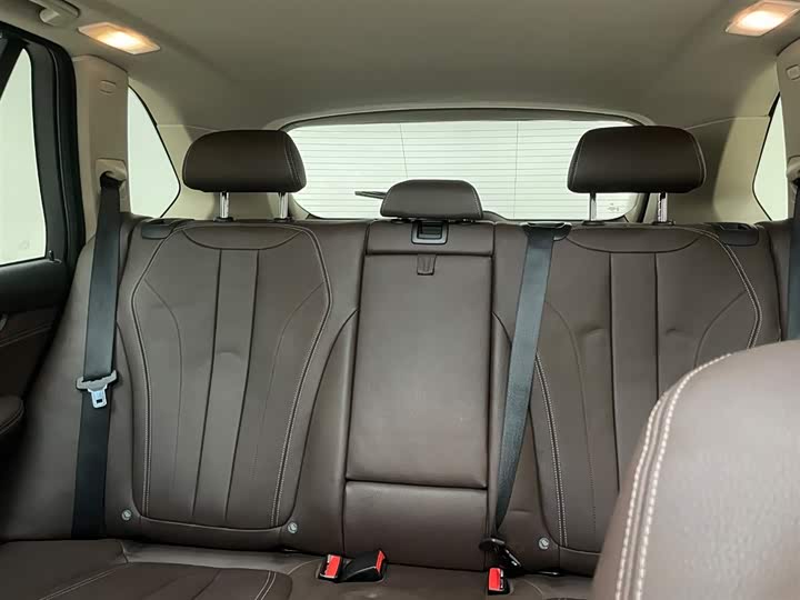 BMW X5, 2015 года фото 13