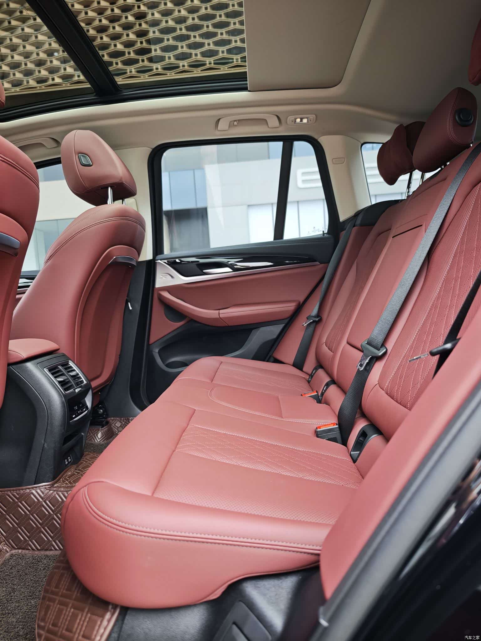 BMW X3, 2024 6