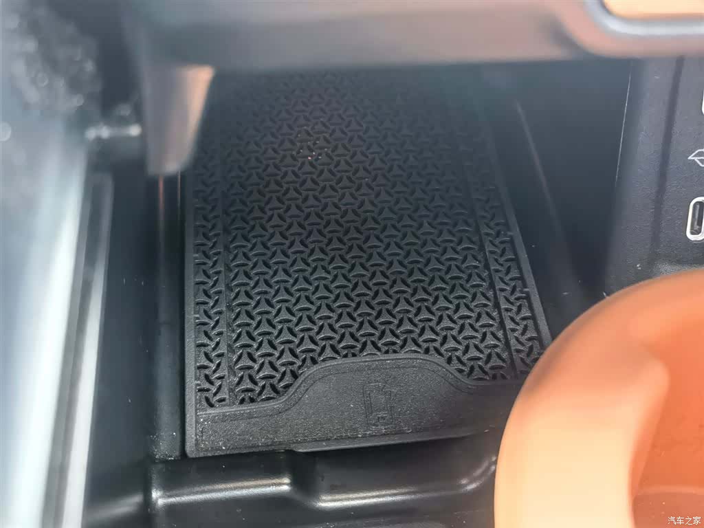 Mercedes-Benz GLC, 2024 31
