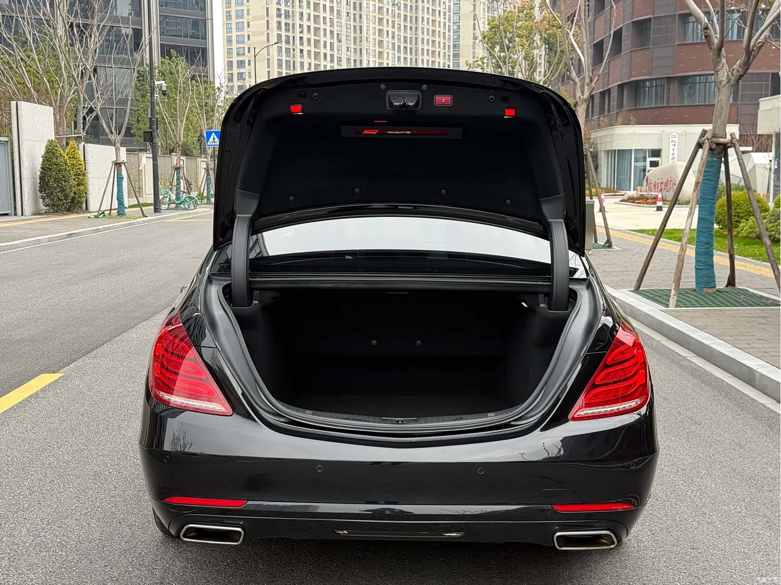 Mercedes-Benz S-Class, 2017 9