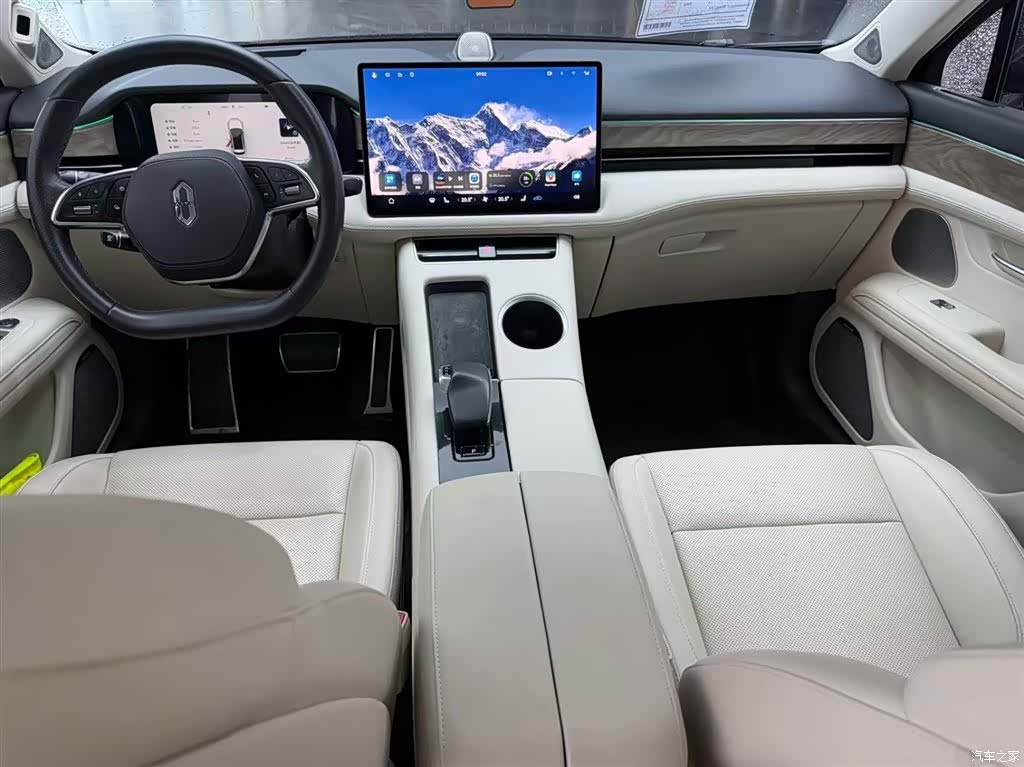 AITO M5, 2022 4