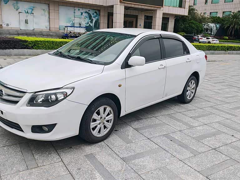 BYD L3